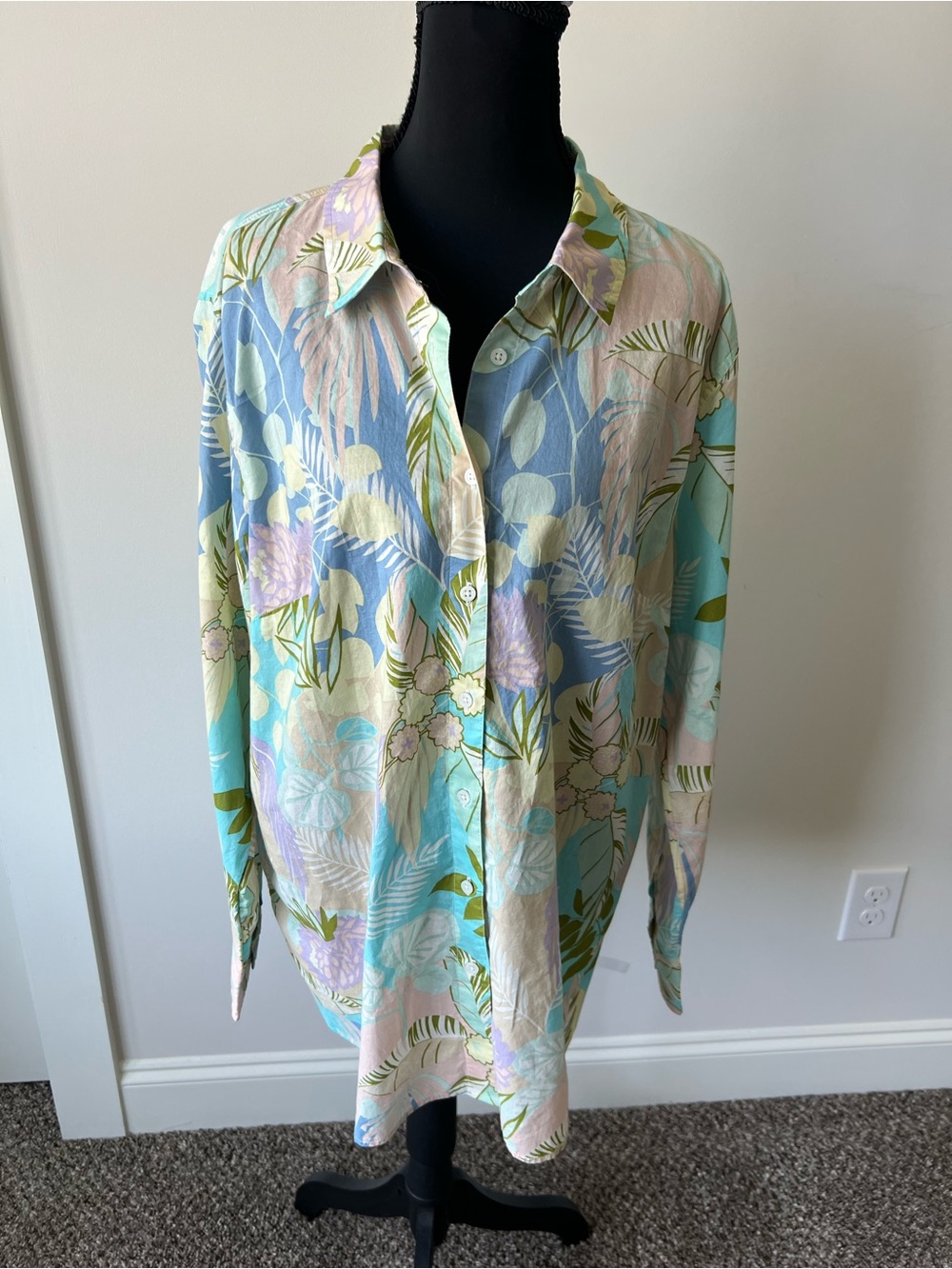 Talbots Women’s Tropical Floral Button-Up Shirt - Pastel Blue & Mint Cotton